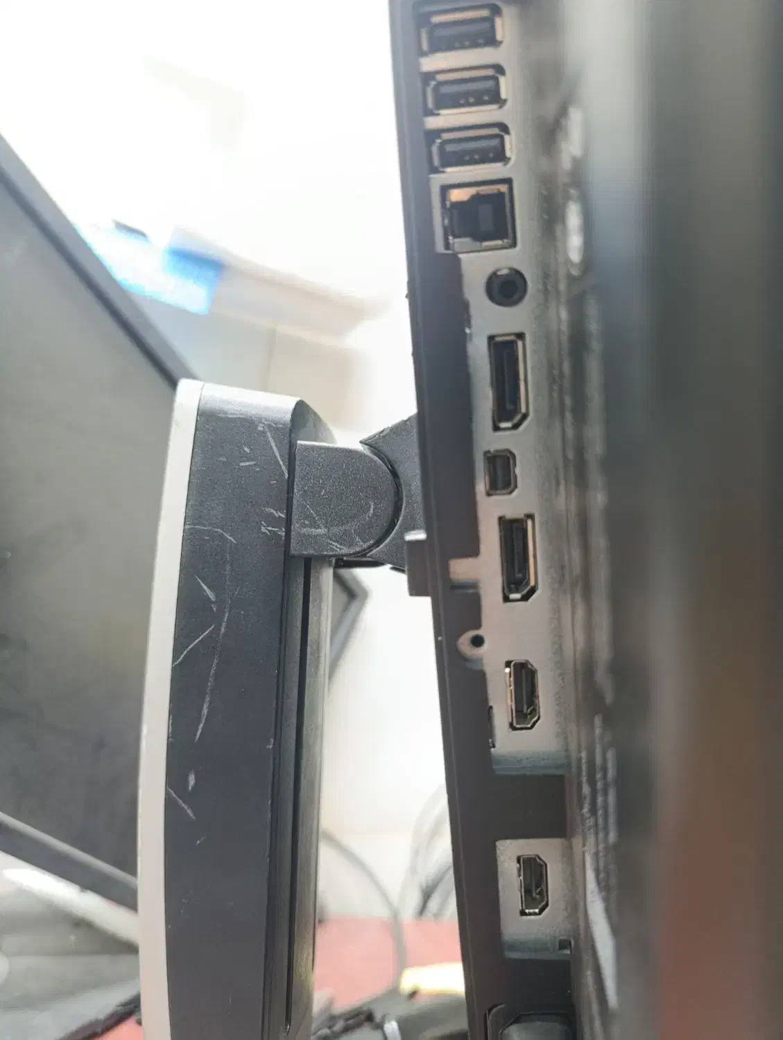 مانیتور کامپیوتر|قطعات و لوازم جانبی رایانه|تهران, فلسطین (میدان انقلاب)|دیوار