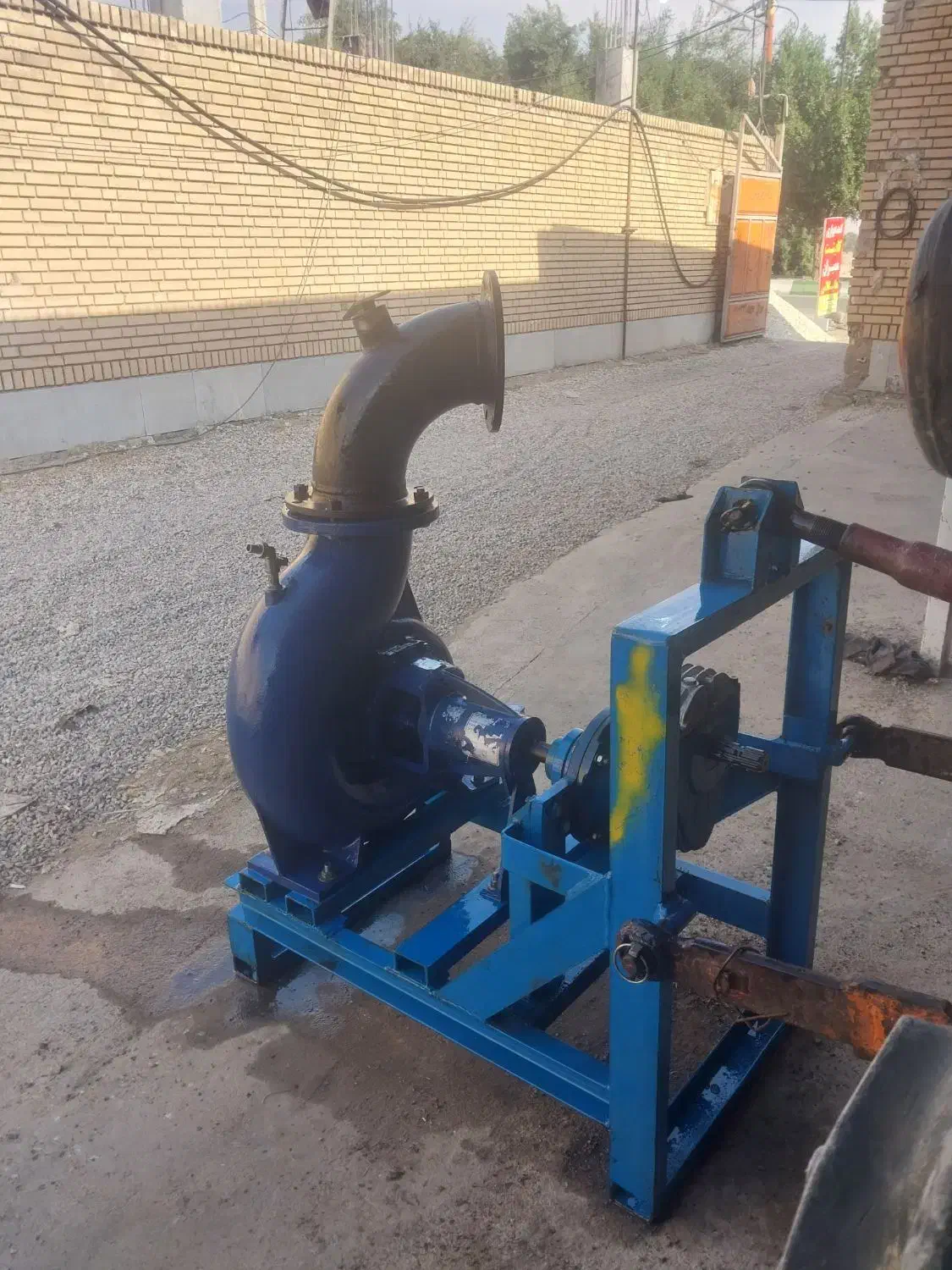 خنزیره. پشت. تراکتوری. ۸ب ۶در حد نو|ماشینآلات صنعتی|گتوند, |دیوار