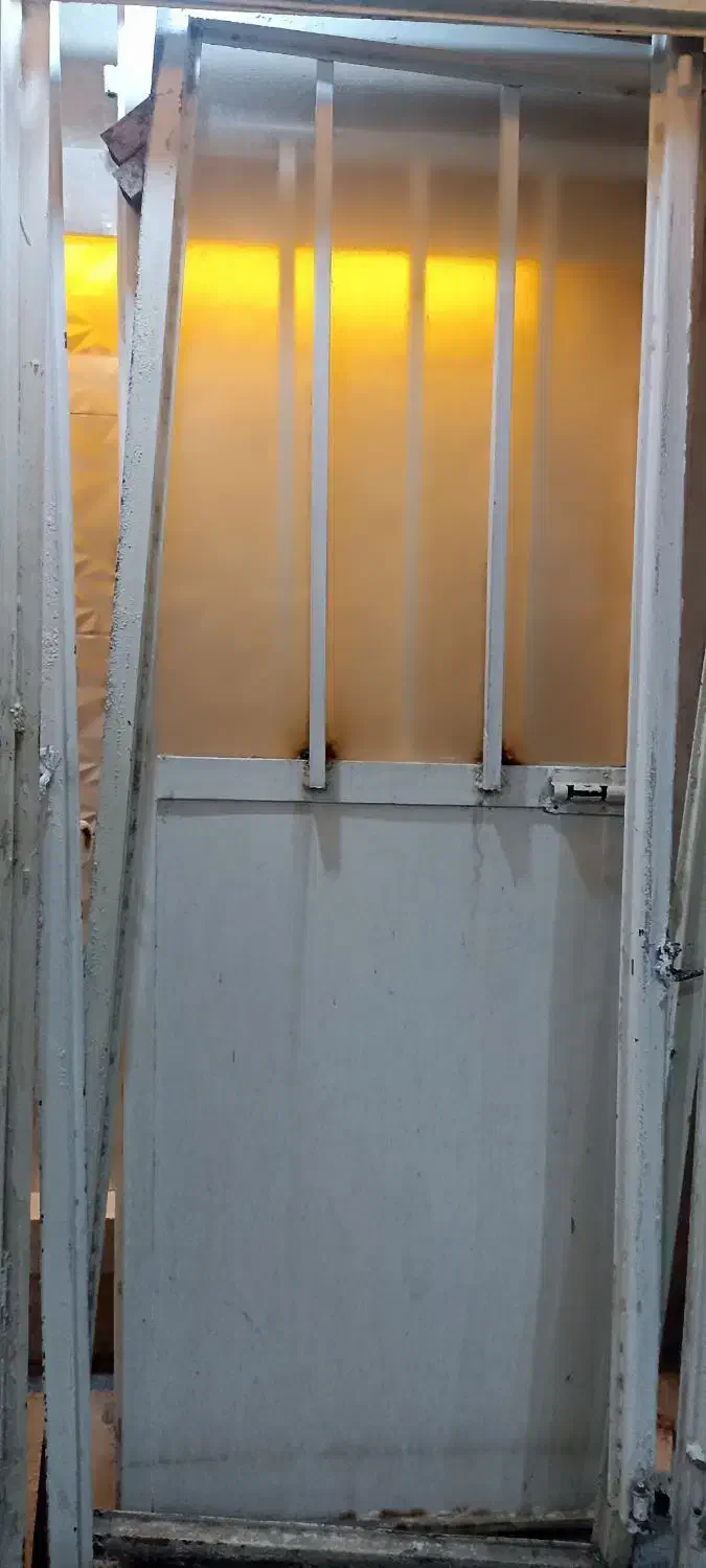 درب انباری با حفاظ|مصالح و تجهیزات ساختمان|قرچک, مهدیه|دیوار