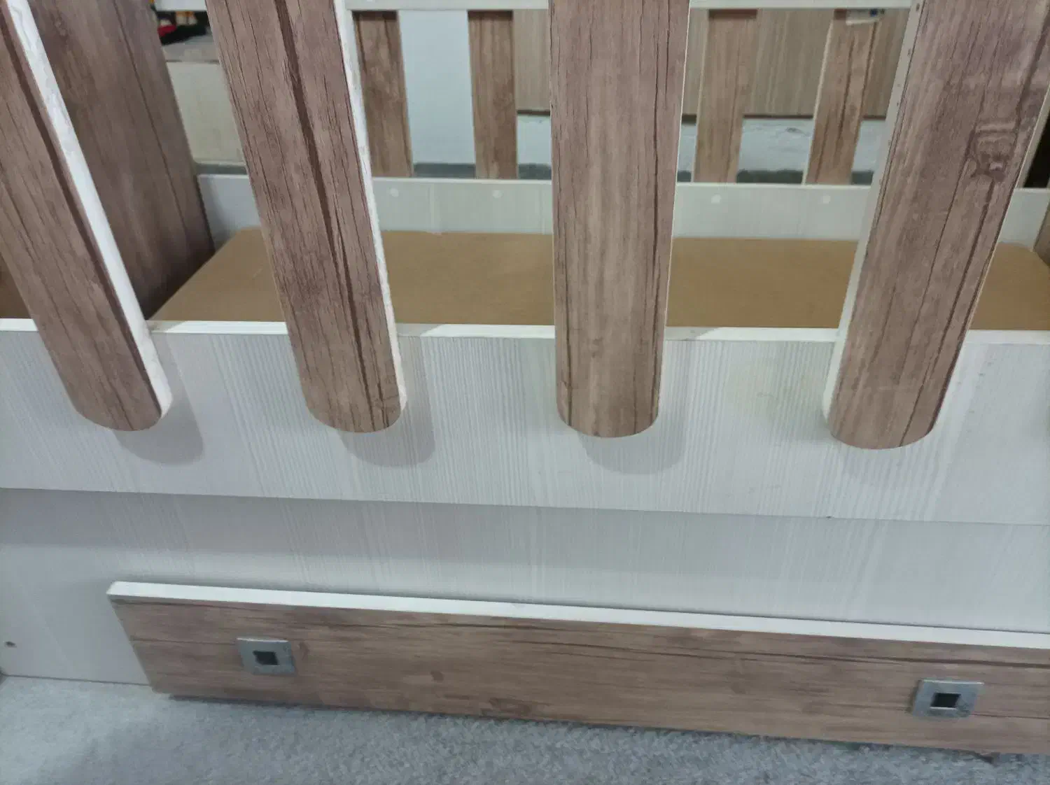 تخت کودک|تخت و صندلی بچه|اسلام‌شهر, شهرک واوان|دیوار