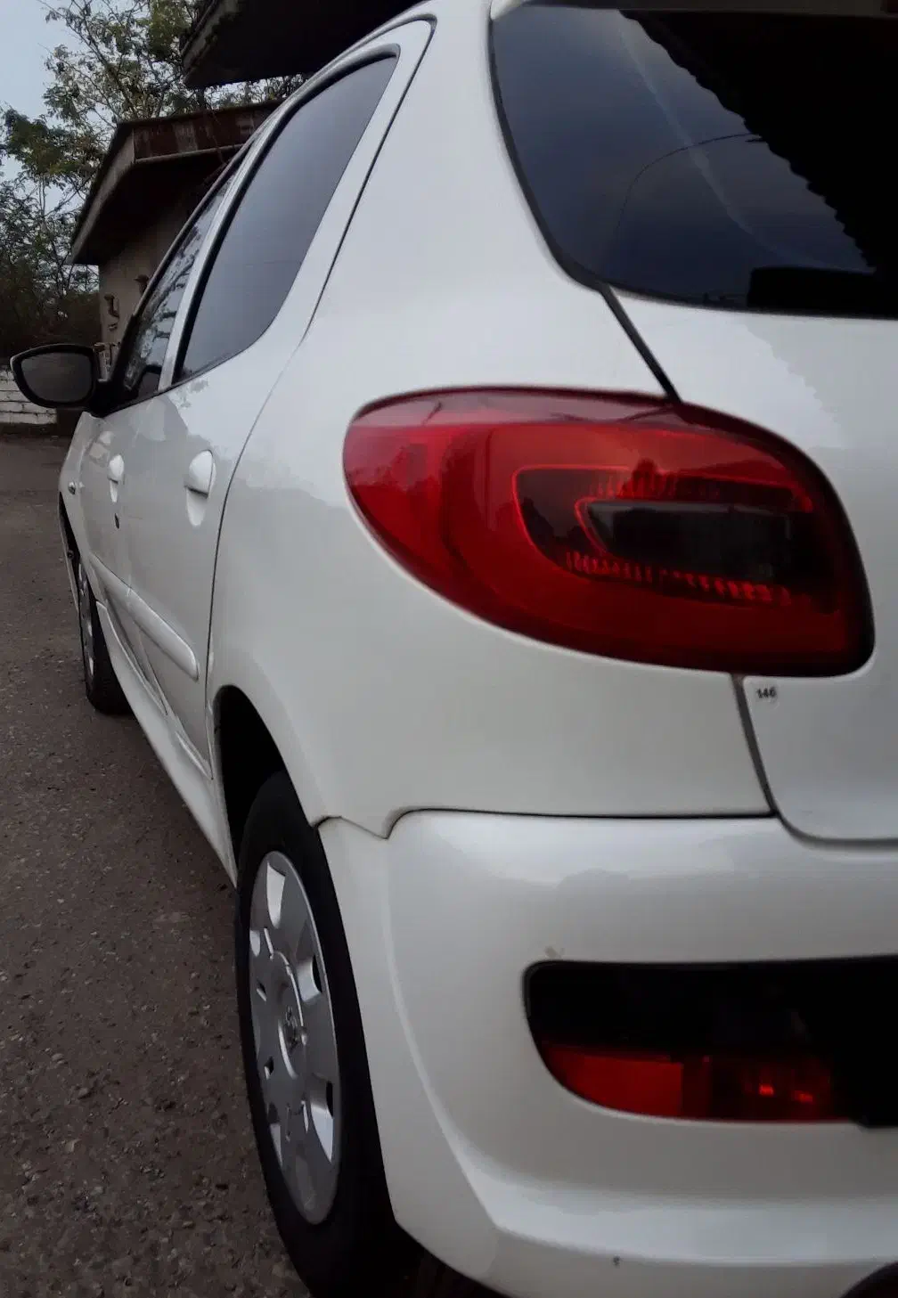 پژو ۲۰۷ دنده ای|خودرو سواری و وانت|رشت, گلسار|دیوار