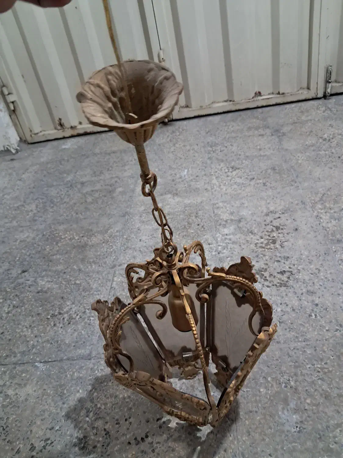 لوستر|لوستر و چراغ آویز|پاکدشت, حصار امیر|دیوار