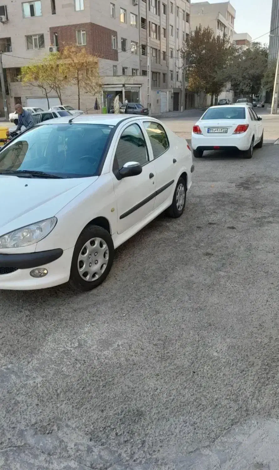 ۲۰۶ صندوق دار v8|خودرو سواری و وانت|قم, شهرک قدس|دیوار