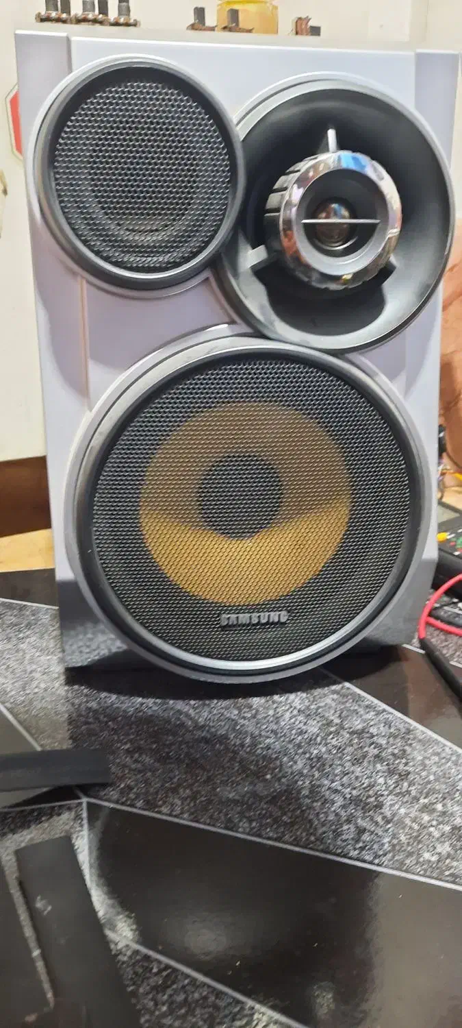 ۲عدد باند سامسونگ سالم|سیستم صوتی خانگی|آمل, |دیوار