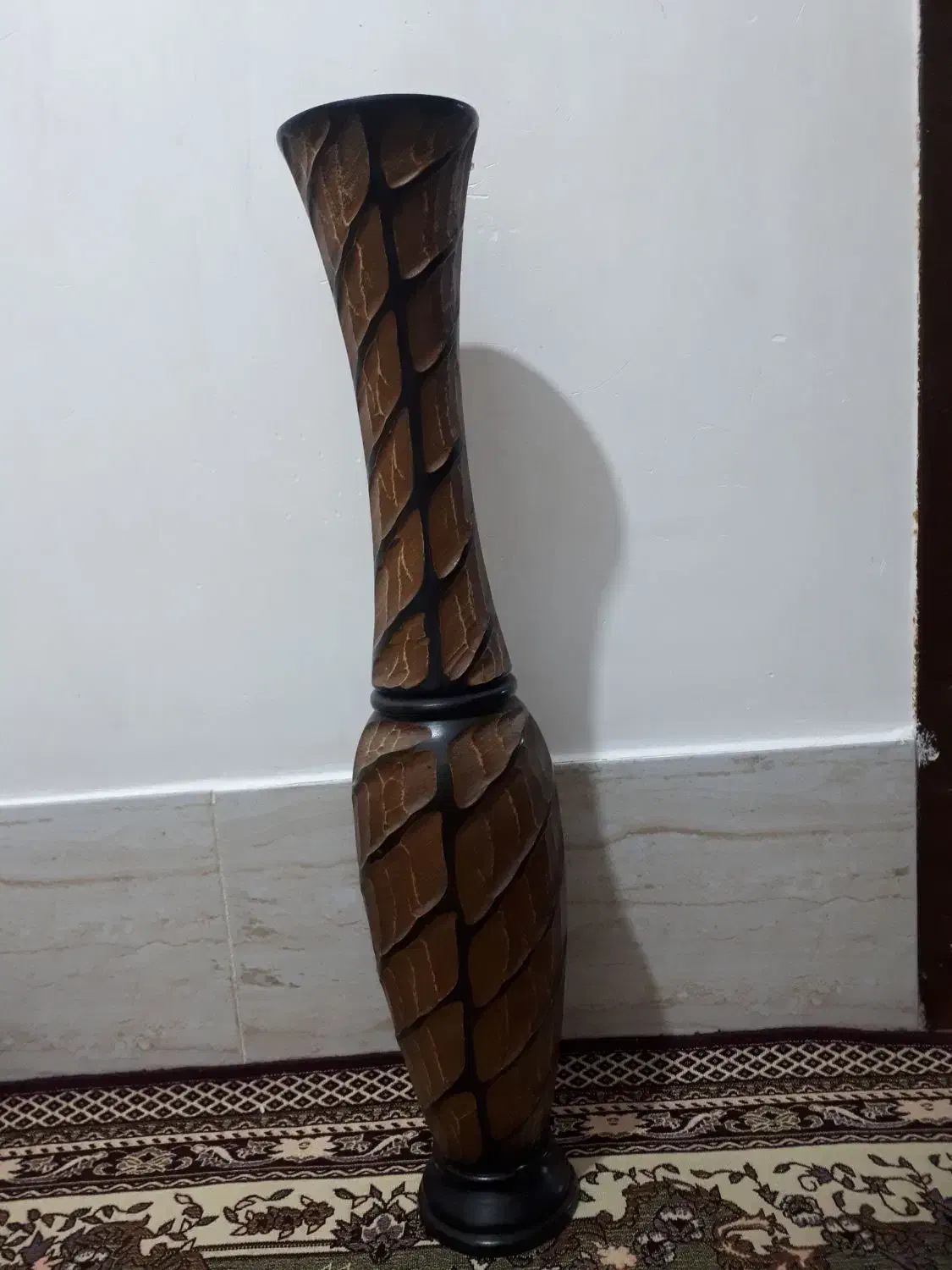 روفرشی ۱۲متری وگلدان چوبی درحدنو|روفرشی|سبزوار, قصبه شرقی|دیوار