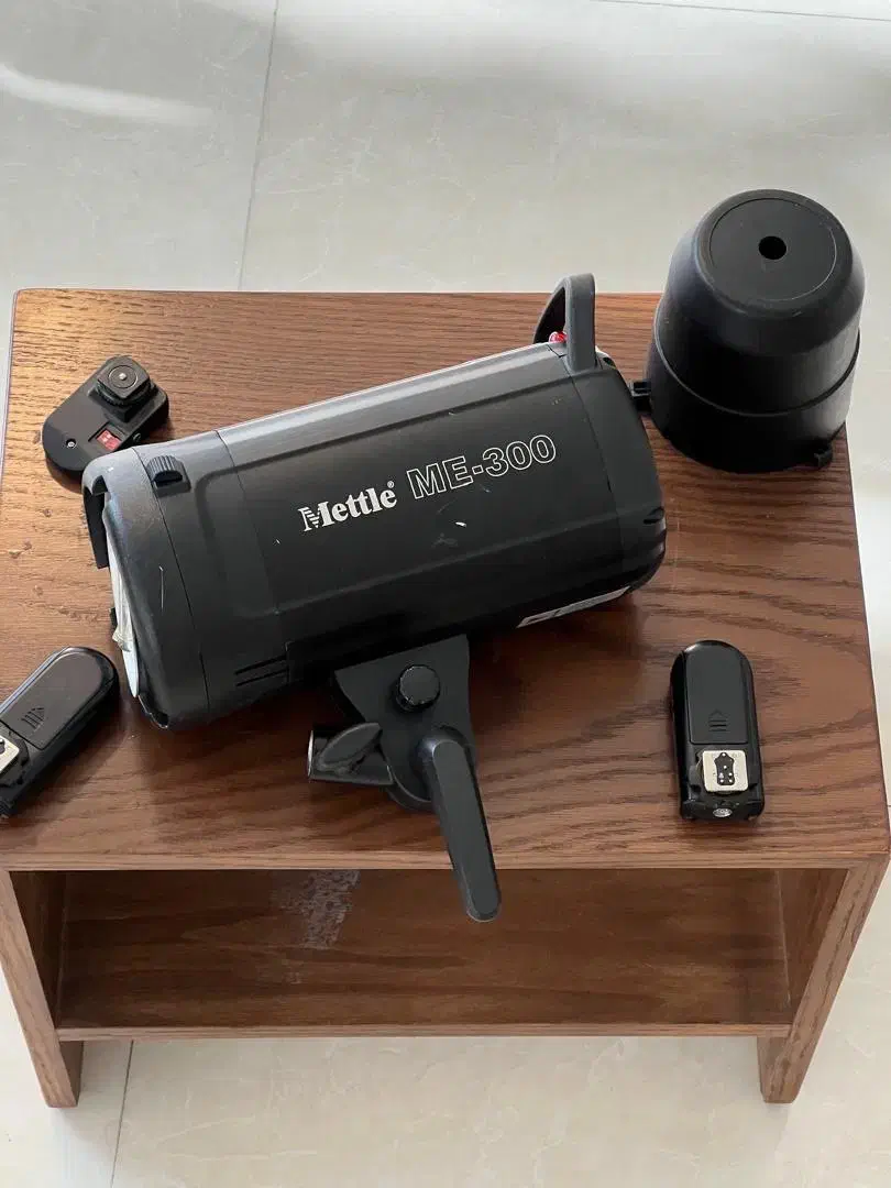 کیت نورپردازی ۳۰۰ ژول استودیویی و مدلینگ|دوربین عکاسی و فیلمبرداری|تهران, ونک|دیوار