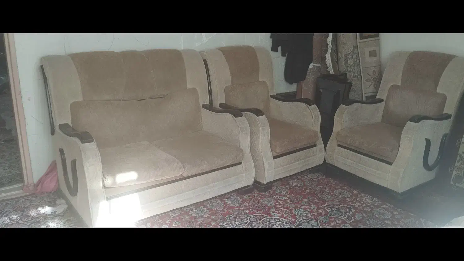 فروش مبل راحتی|مبلمان خانگی و میز عسلی|تربتحیدریه, کلاته توکلی|دیوار