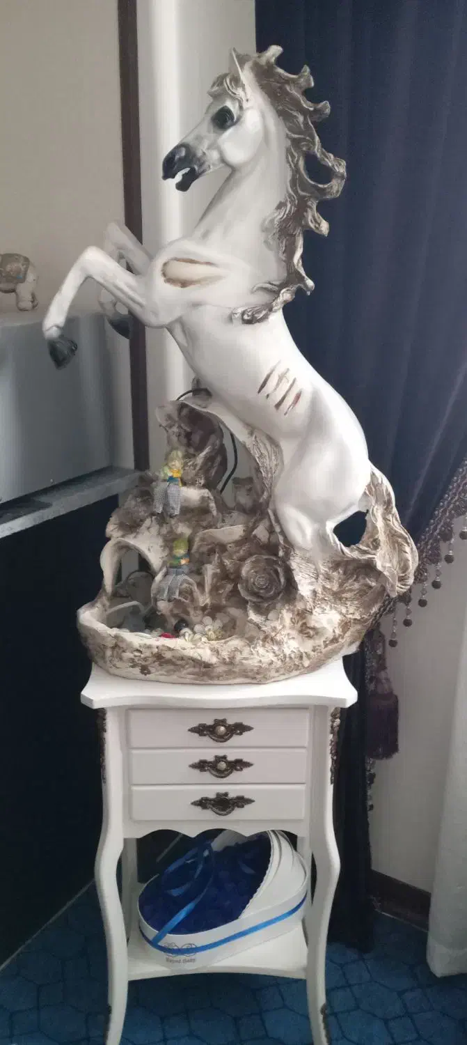 آبنما|مجسمه، تندیس، ماکت|شیراز, فاضل|دیوار