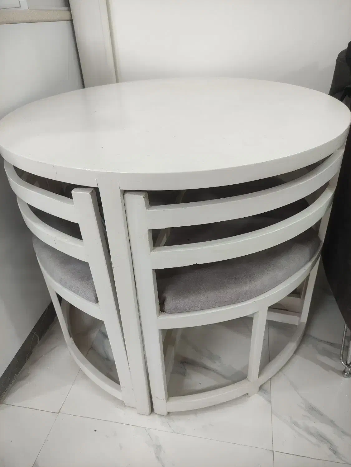 میز ناهار خوری|میز و صندلی غذاخوری|گرمسار, |دیوار