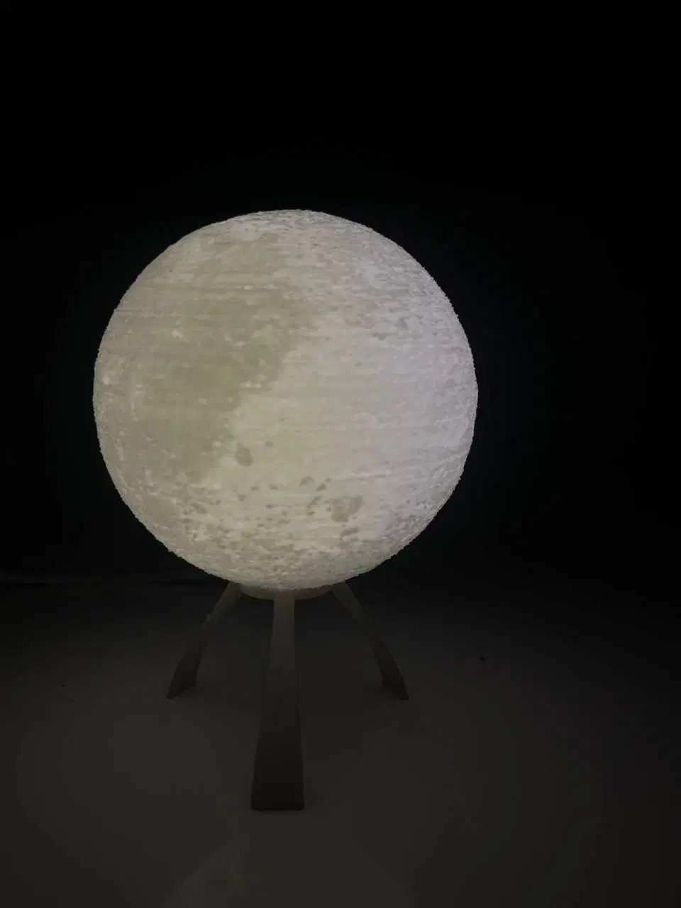 چراغ خواب ماه|چراغ خواب و آباژور|اصفهان, مهدی آباد|دیوار