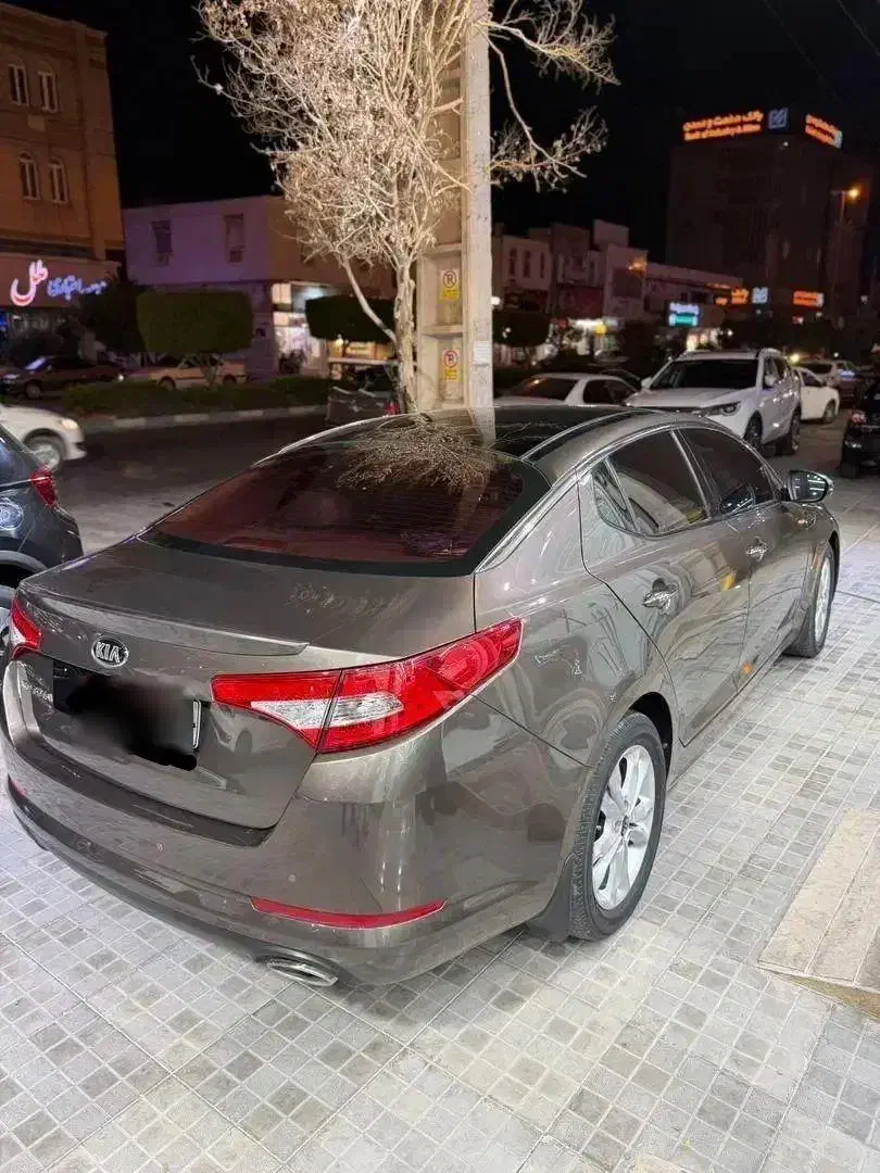 اپتیما مدل ۲۰۱۳ رنگ قهوه ای|خودرو سواری و وانت|بوشهر, |دیوار