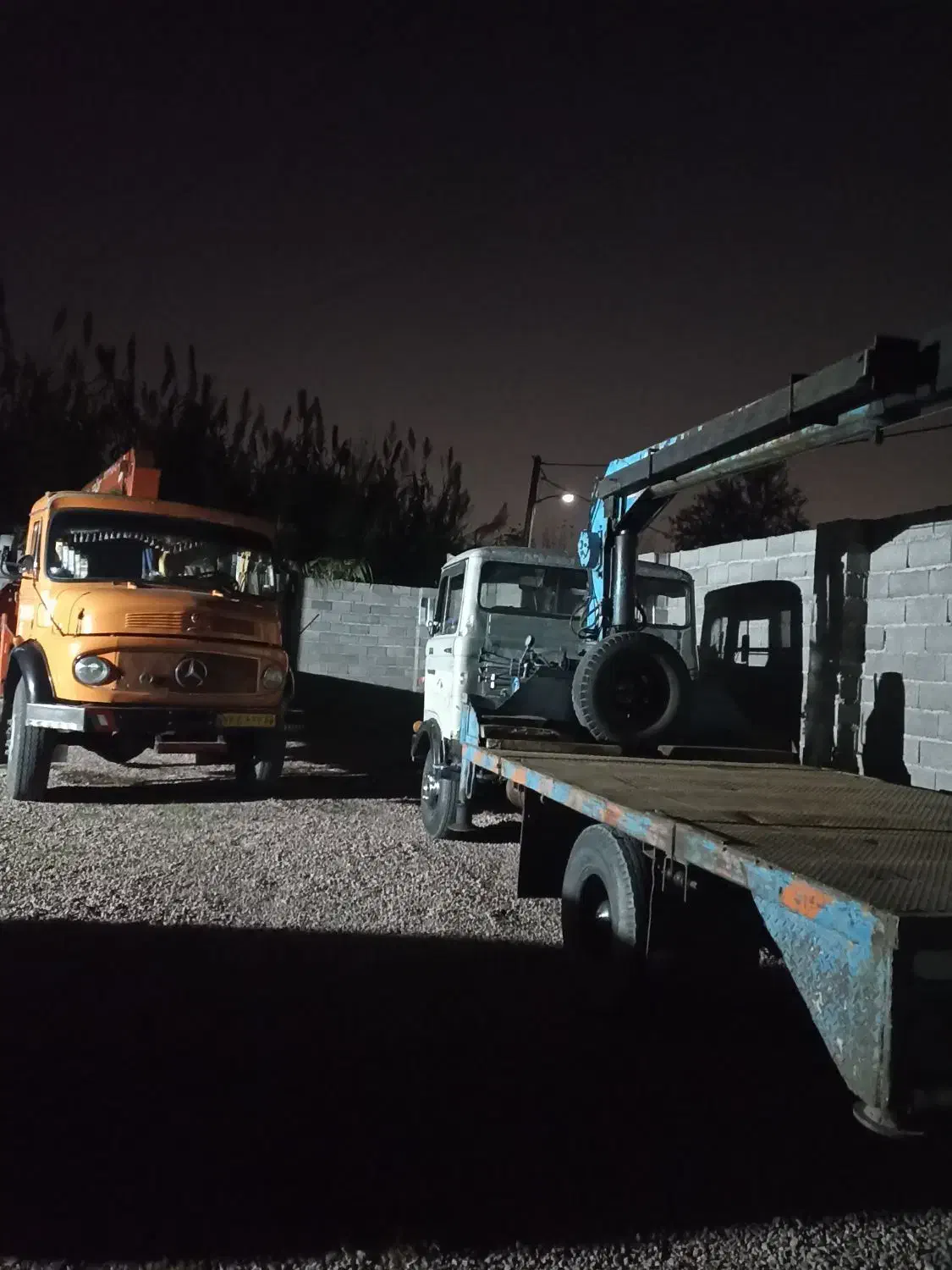 جرثقیل حمل بار و سبددار خدمات و اجاره|خدمات حمل و نقل|رشت, نیروی دریایی|دیوار