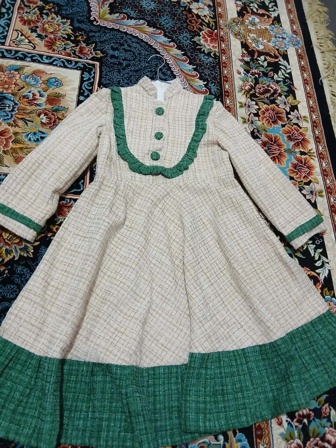 پیرهن دخترانه مخمل ضخیم|کفش و لباس بچه|خرم‌آباد, |دیوار