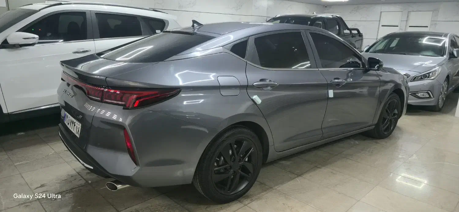 kmc j7 کی ام سی جی۷ ۴۰۳|خودرو سواری و وانت|همدان, |دیوار