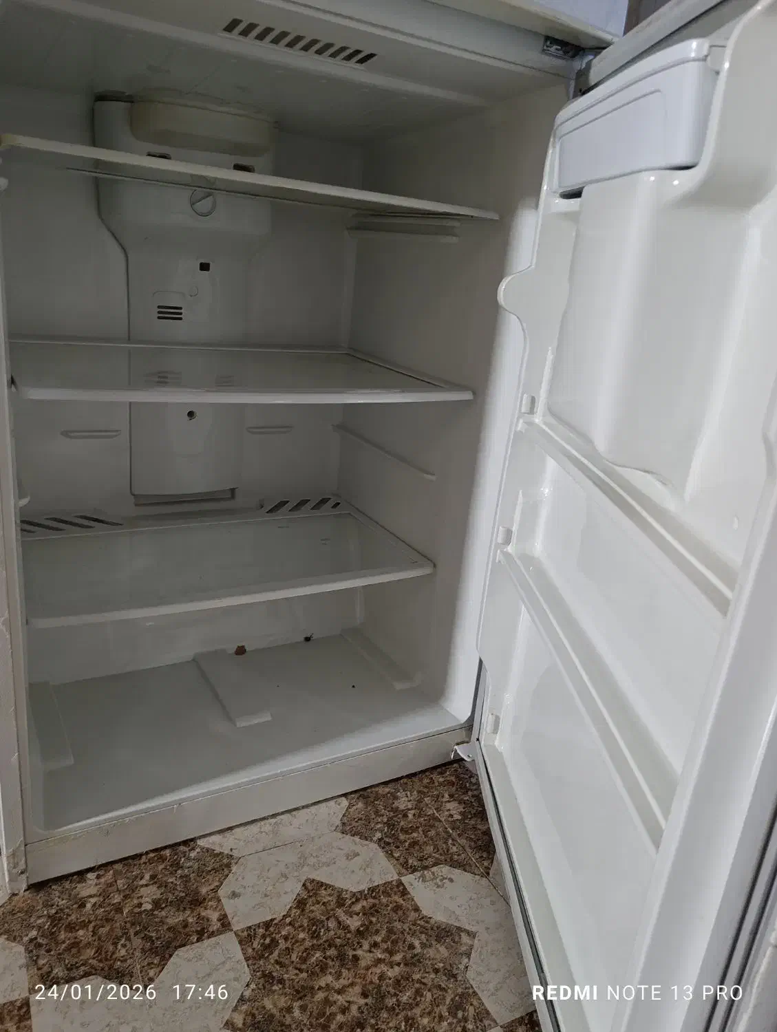 یخچال|یخچال و فریزر|صائین قلعه, |دیوار