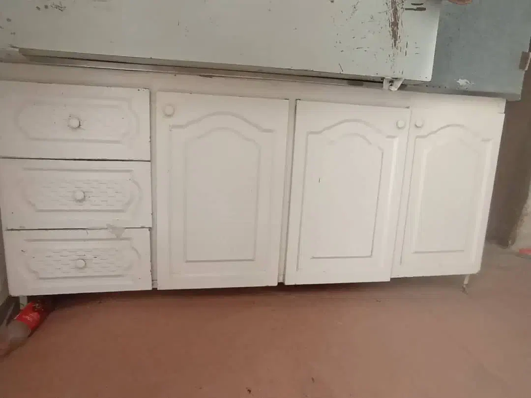 ۵ عدد کابینت و یک عدد هود|مصالح و تجهیزات ساختمان|اهواز, گلدشت|دیوار