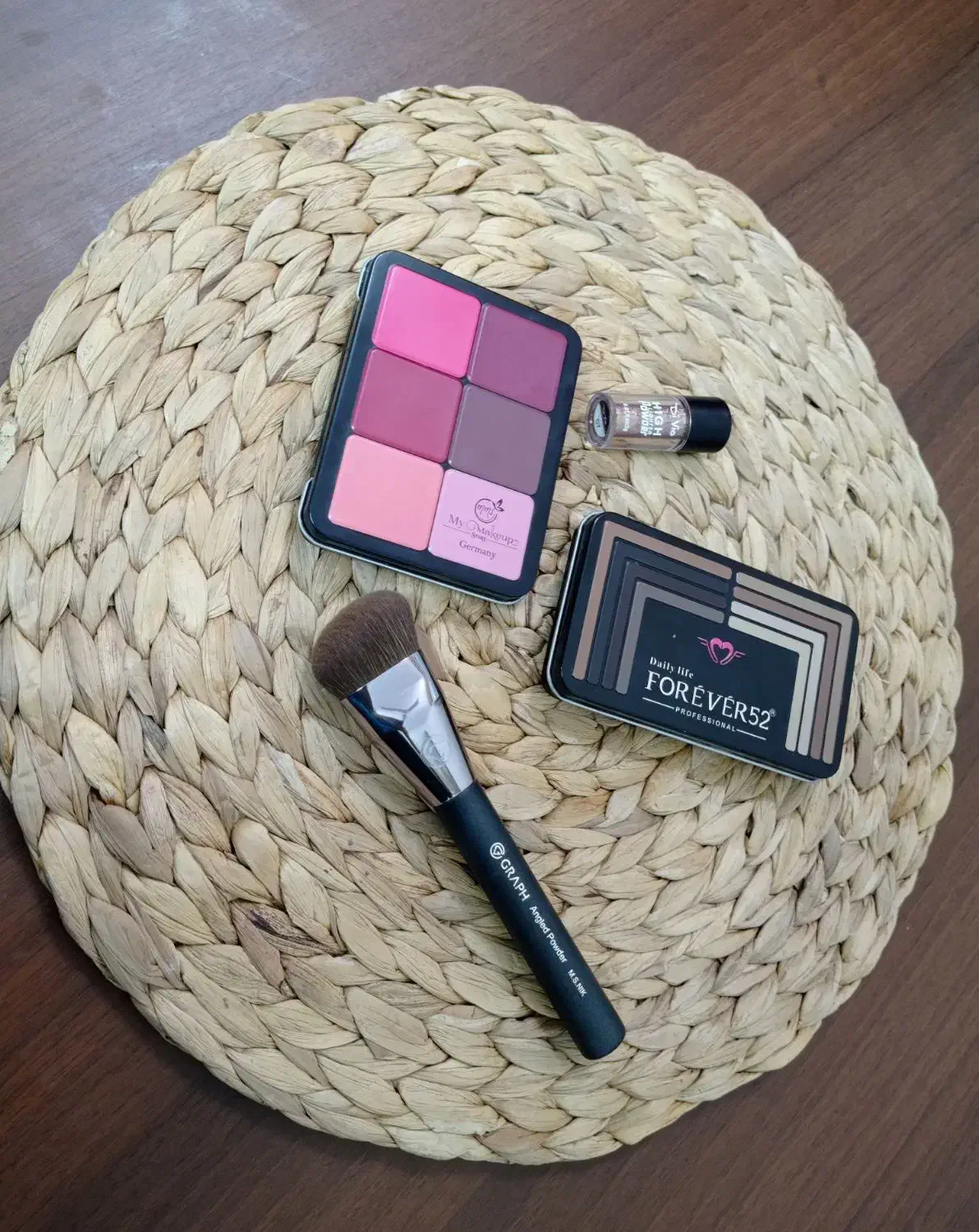 مدل جهت میکاپ|خدمات آرایشگری و زیبایی|برازجان, |دیوار