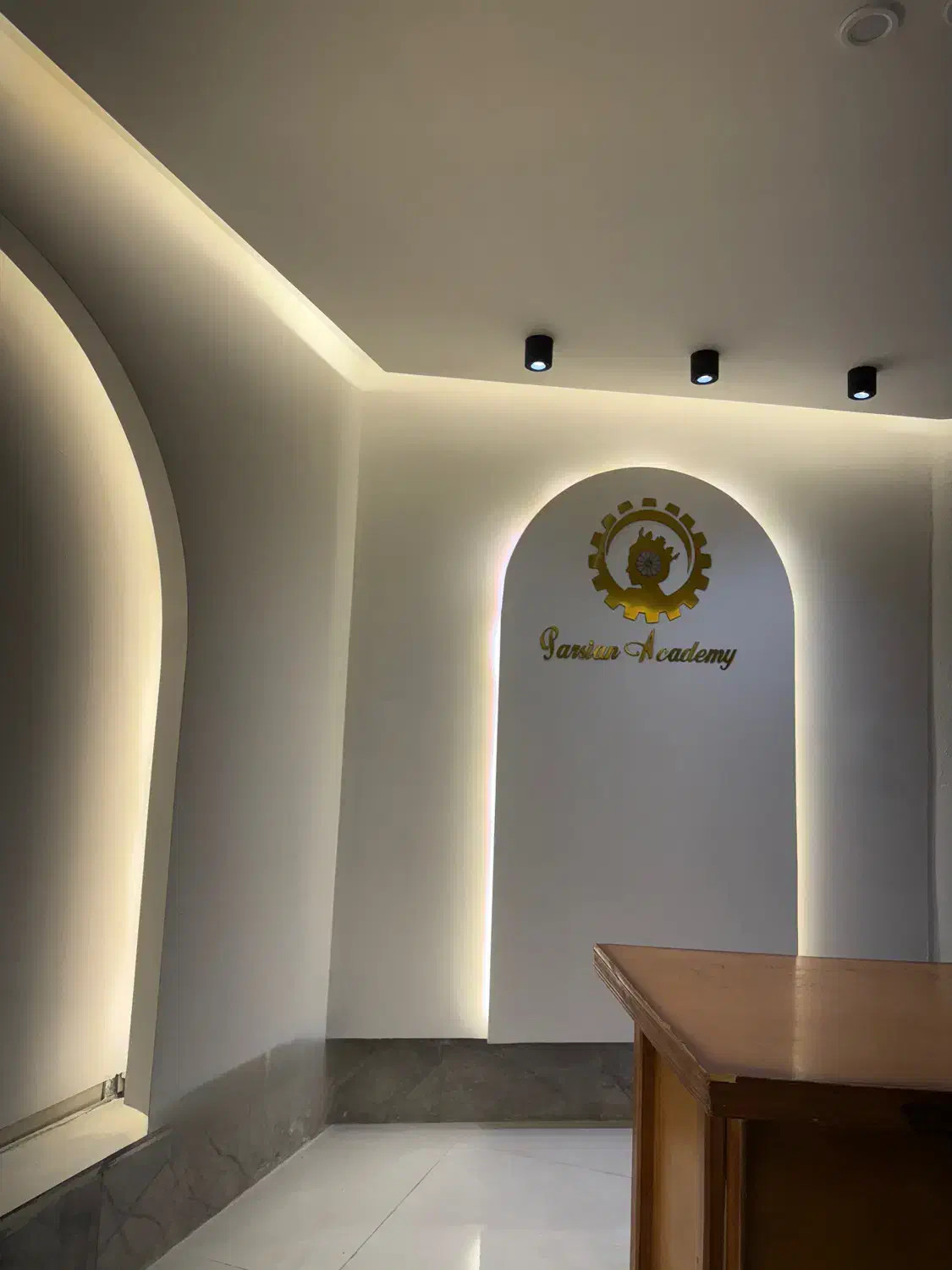 آموزش رباتیک ادمین اینستاگرام هوش مصنوعی معماری|خدمات آموزشی|شیراز, ارم|دیوار