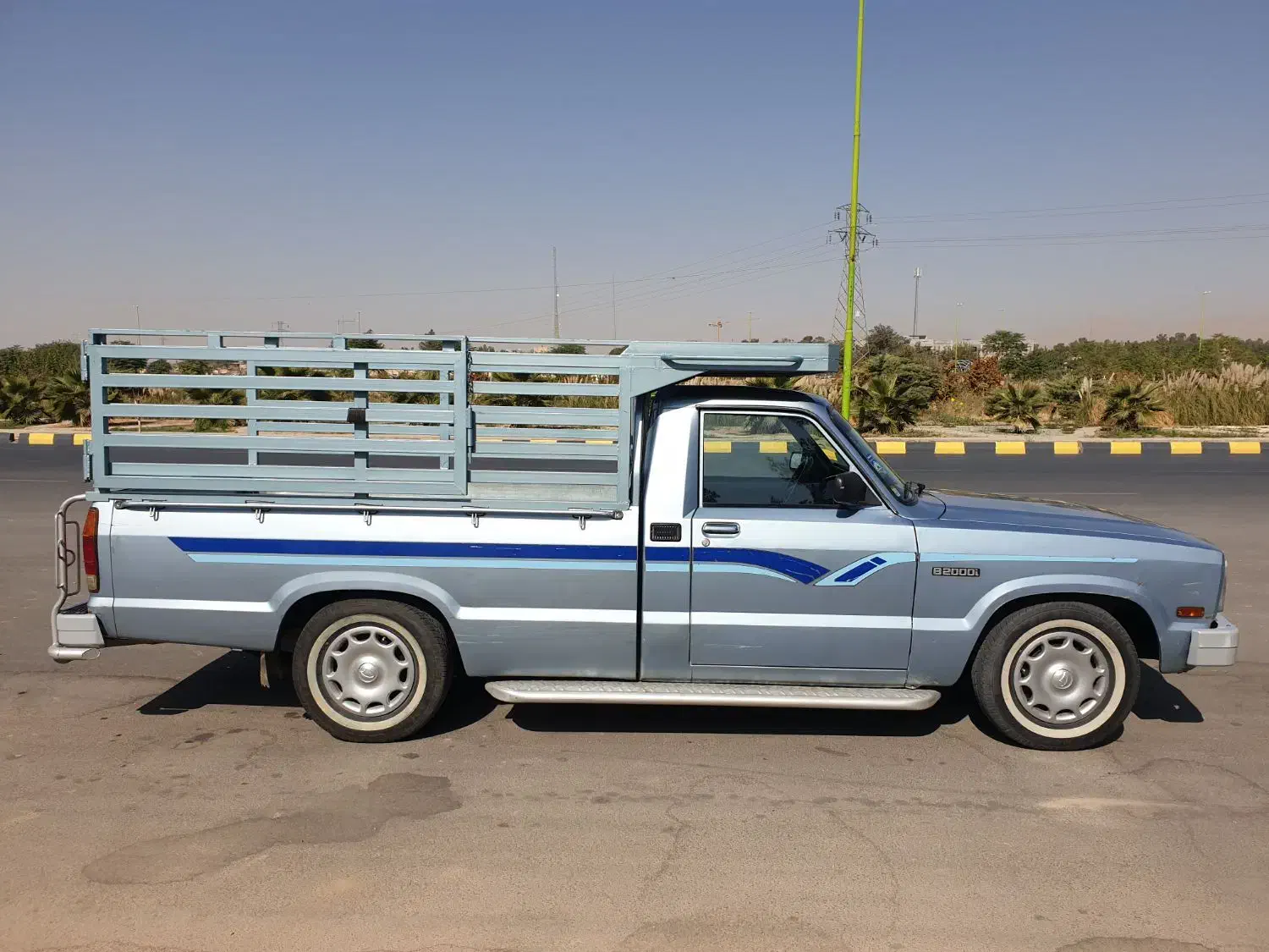 وانت مزدا ۲۰۰۰ هزار موتور ژاپن فابریک|خودرو سواری و وانت|اصفهان, جلفا|دیوار