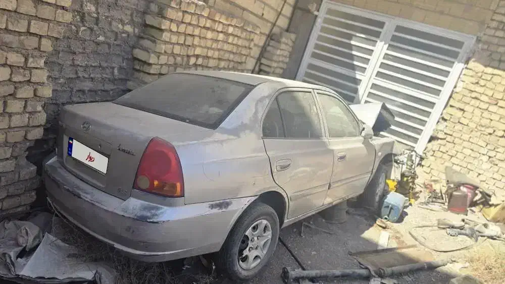 هیوندا ورنا مدل ۸۳|خودرو سواری و وانت|رفسنجان, |دیوار