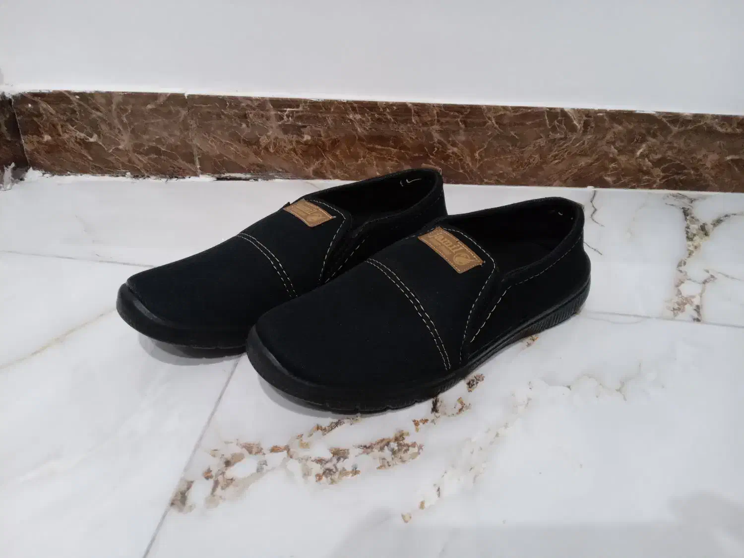 کتانی|کیف، کفش، کمربند|رودسر, |دیوار