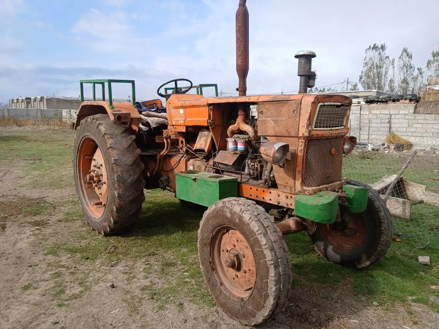 تراکتور  رومانی|خودرو سنگین|ویلکیج, |دیوار