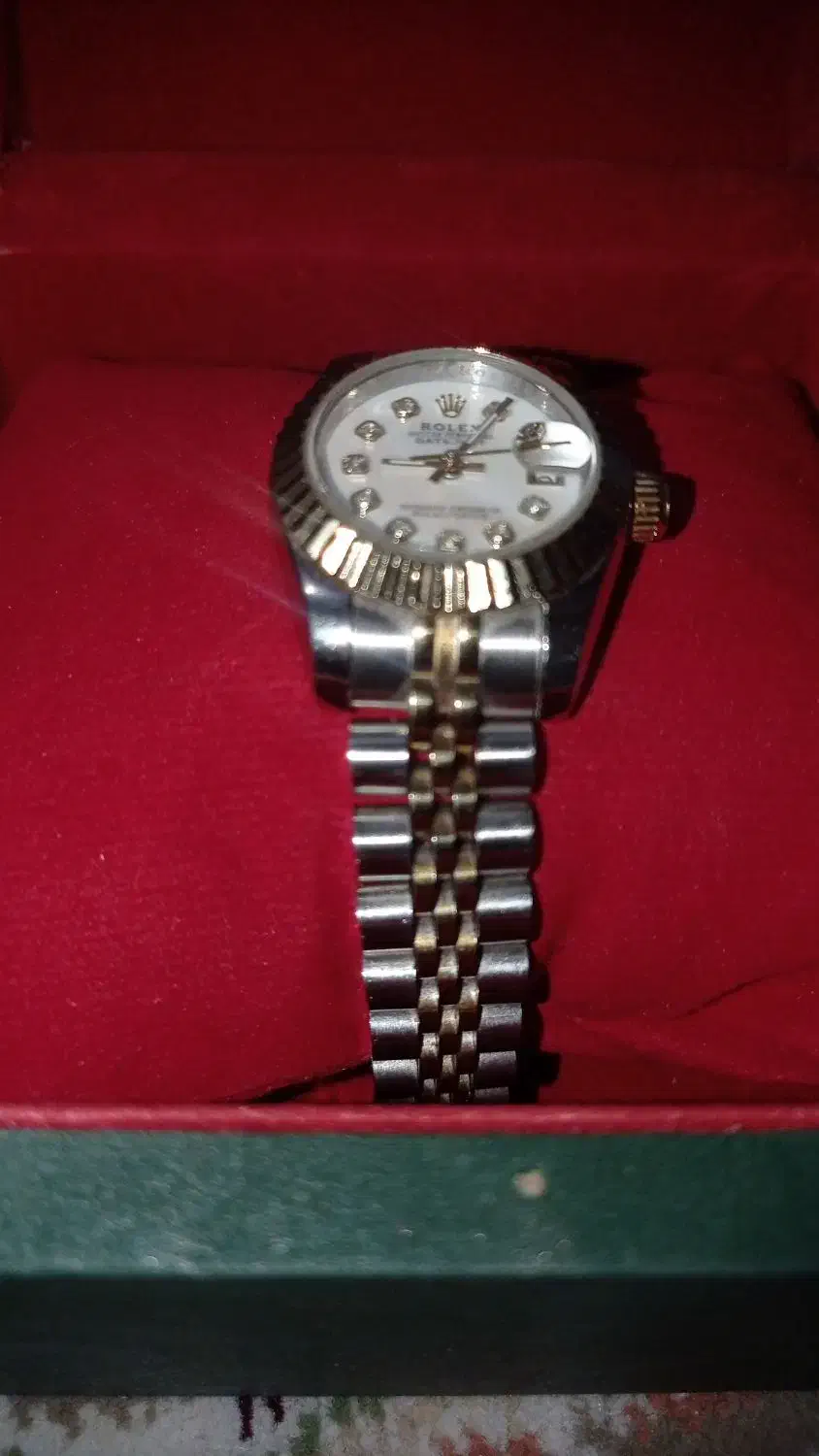 ساعت رولکس|ساعت|آران و بیدگل, |دیوار