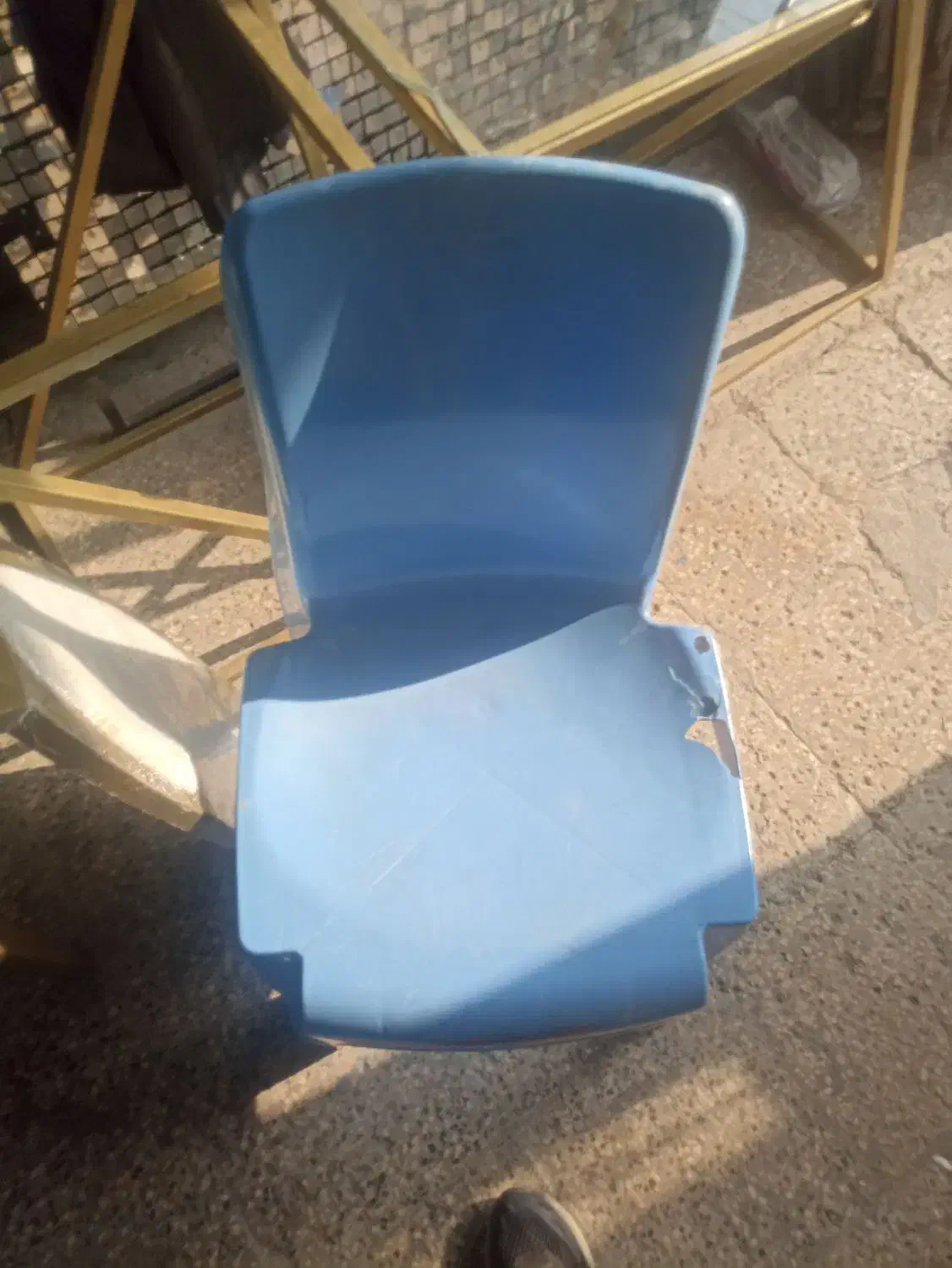 صندلی پلاستیکی|صندلی و نیمکت|قرق, |دیوار