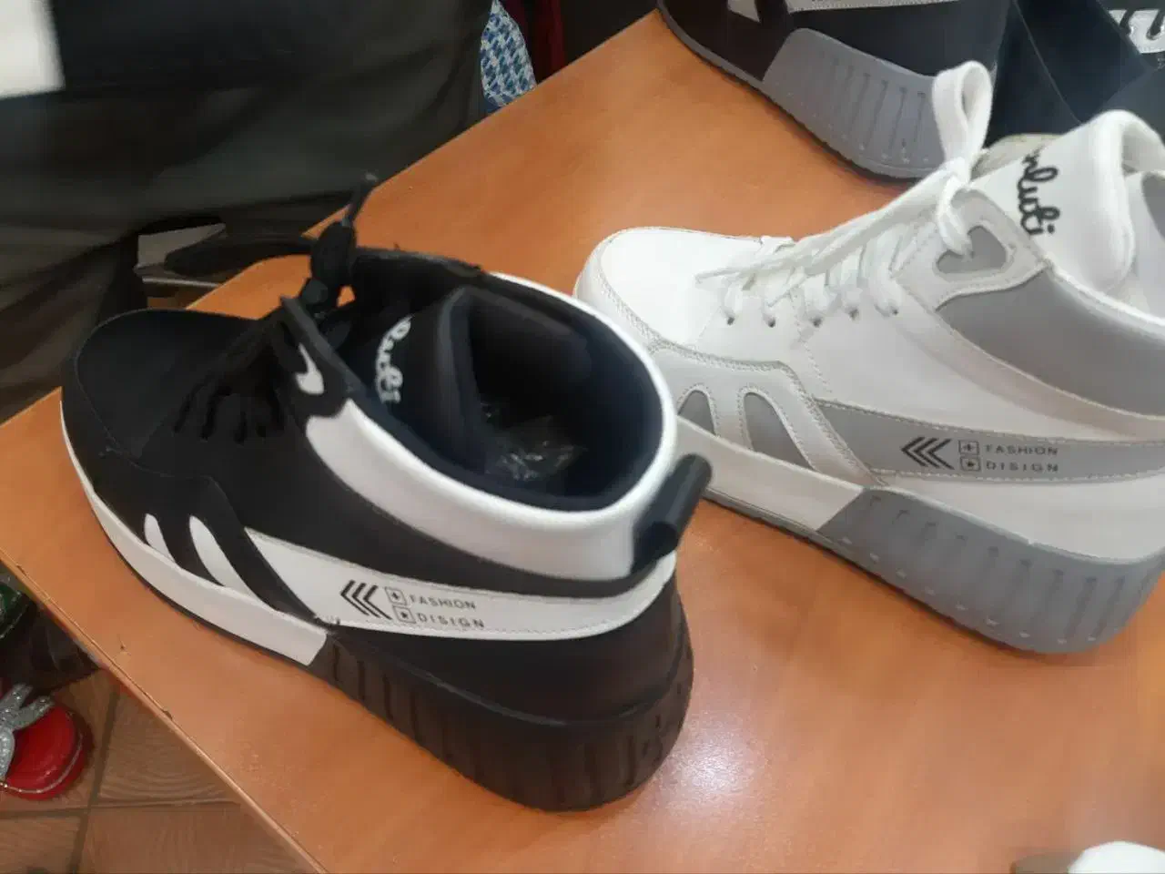 کیف وکفش عمده|کیف، کفش، کمربند|فولادشهر, B2|دیوار