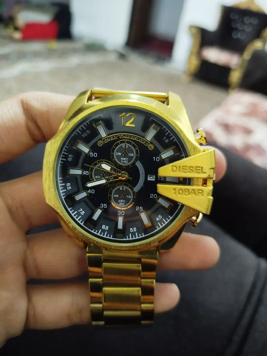 ساعت دیزل|ساعت|گیلان غرب, |دیوار