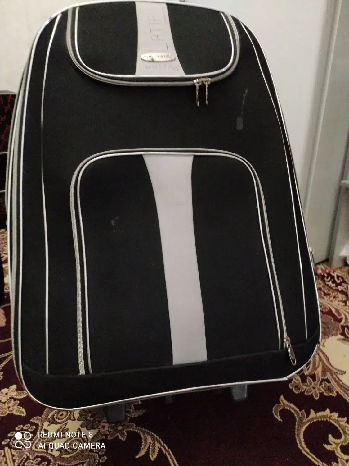 چمدان|کیف، کفش، کمربند|قم, نیروگاه|دیوار