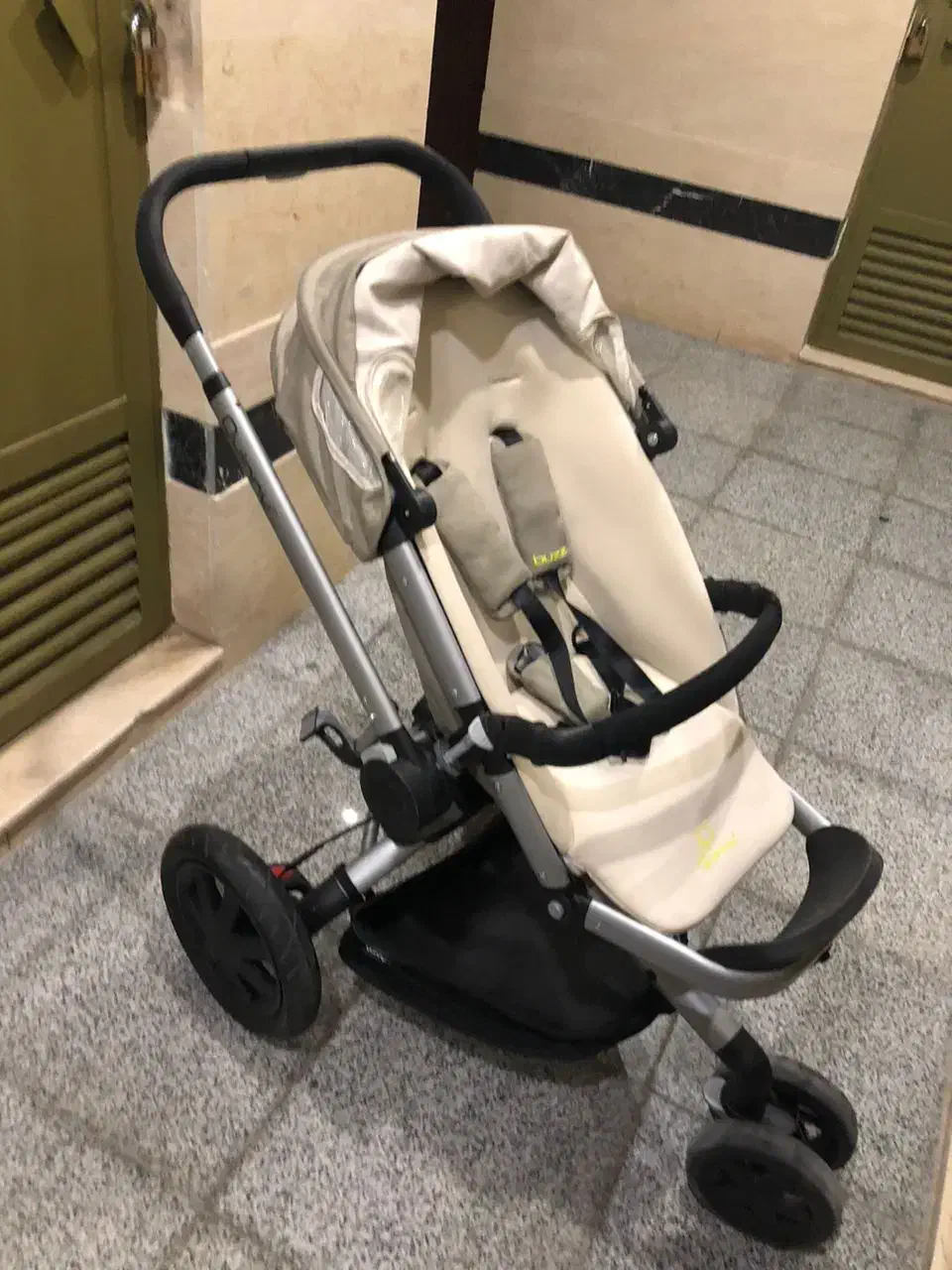 کالسکه و کریر مکسی کوزی|کالسکه و لوازم جانبی|تهران, سهروردی|دیوار