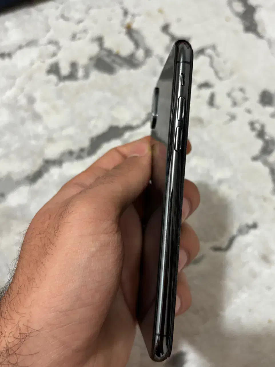 آیفون x|موبایل|اندیشه, اندیشه فاز ۴|دیوار