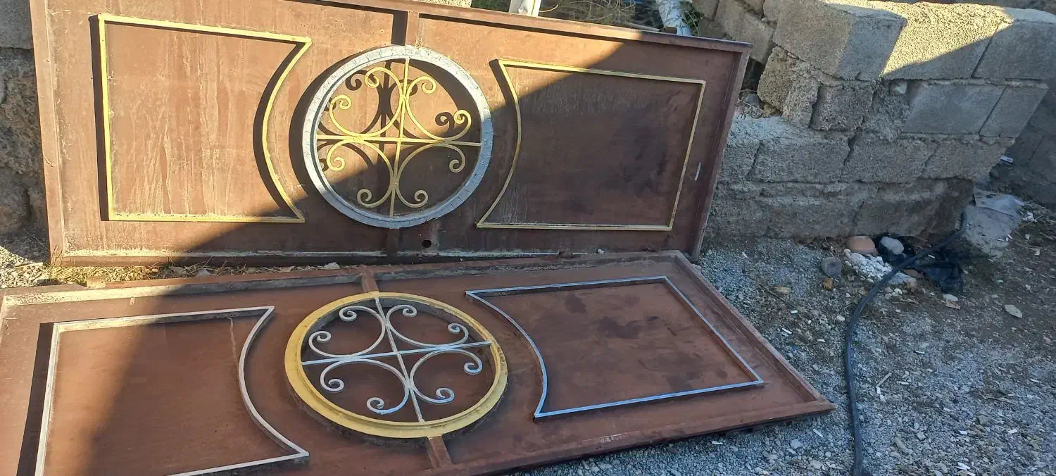 درب حیاط|مصالح و تجهیزات ساختمان|ملکشاهی, |دیوار