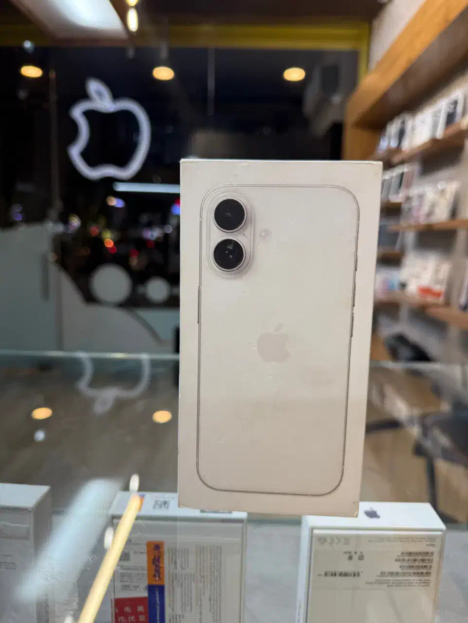 iphone 16|موبایل|قم, بلوار امین و ساحلی|دیوار