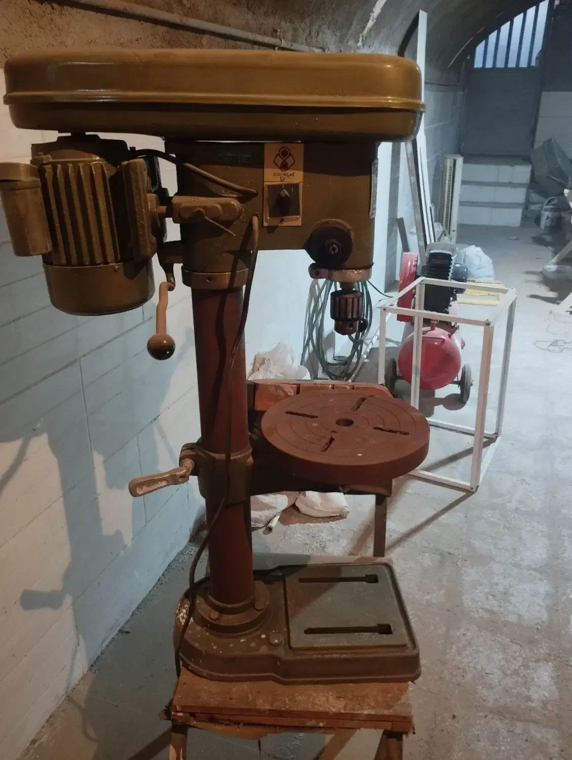 دستگا آلومینیوم بر تیغ 30 پمپ باد 80 دریل ایستاده|ماشین‌آلات صنعتی|یزد, |دیوار