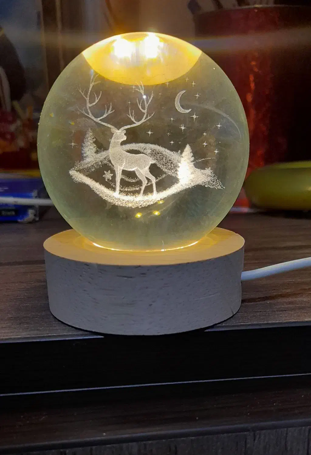 گوی شب خواب طرح گوزن|ریسه و چراغ تزئینی|اسلام‌شهر, شهرک قائمیه|دیوار