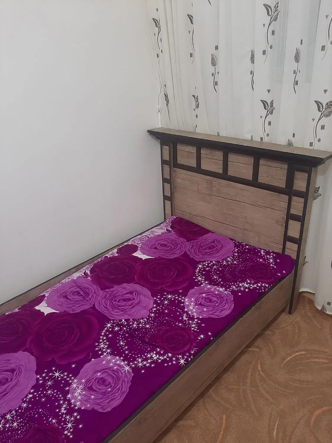 تخت بزرگ دوعدد ست|تخت و سرویس خواب|مراغه, |دیوار