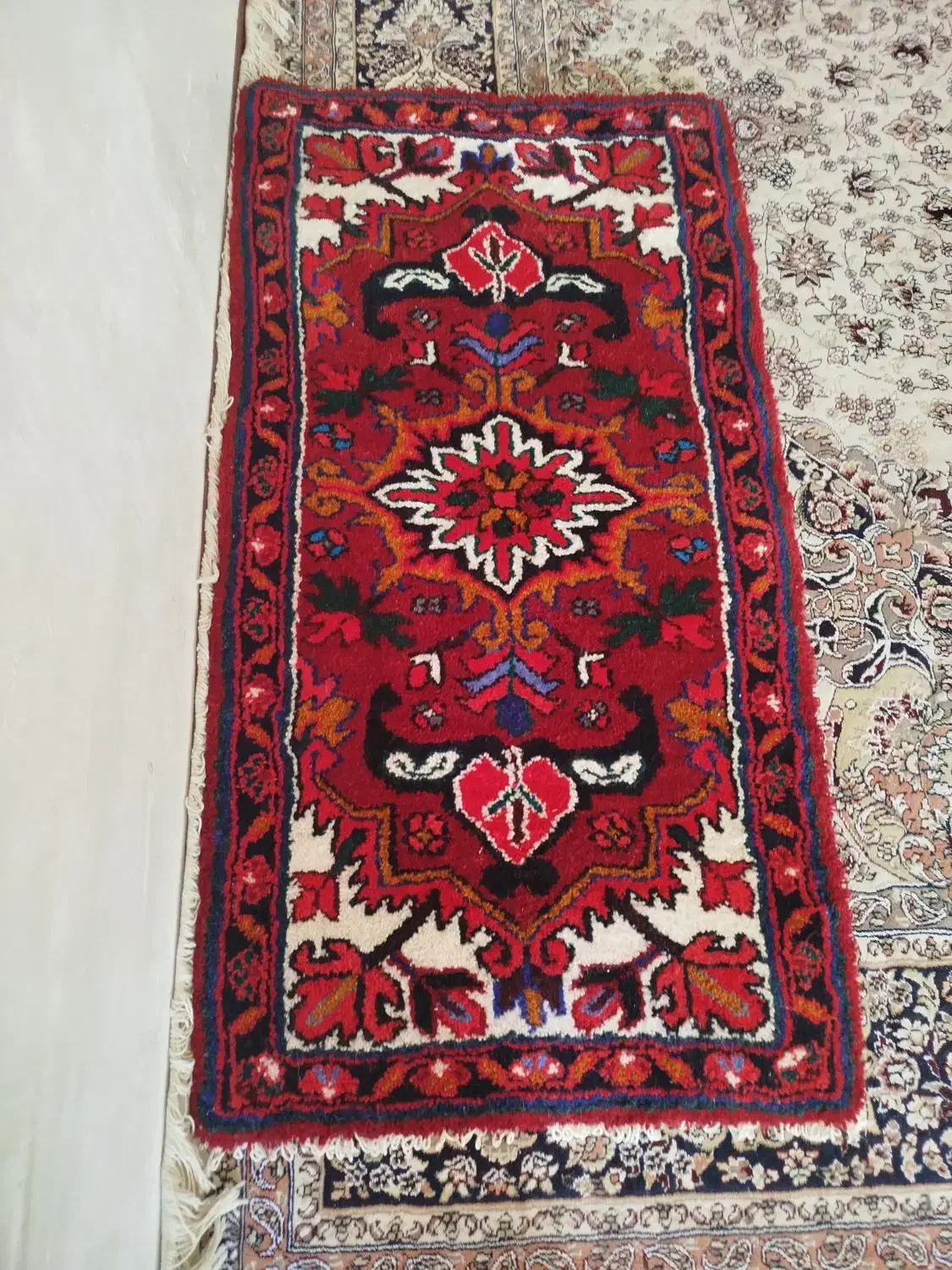 فرش یک متری|فرش|اهر, |دیوار