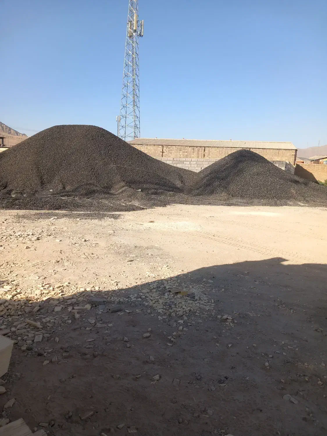 مصالح ساختمانی آجر سفال پوکه آجر زبره زیر قیمت|مصالح و تجهیزات ساختمان|خرم‌آباد, |دیوار