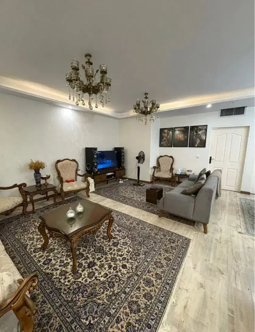 بهترین خیابان سپیدار/دو پارکینگ/بازسازی بدون خرج|فروش آپارتمان|اهواز, سپیدار|دیوار