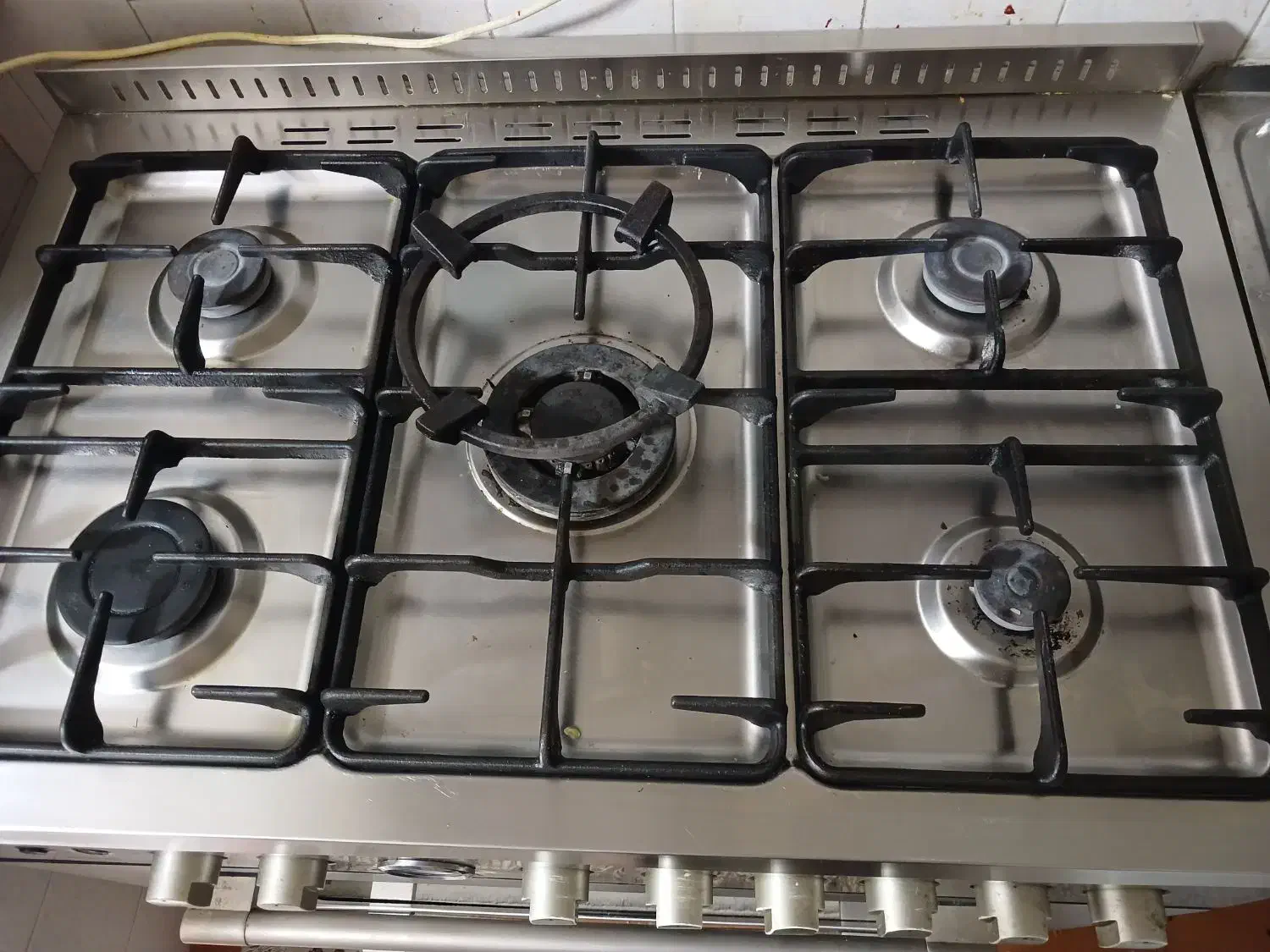 برند آلتن در حد نو بدون خطر و خش|اجاق گاز و لوازم برقی پخت‌وپز|صحنه, |دیوار