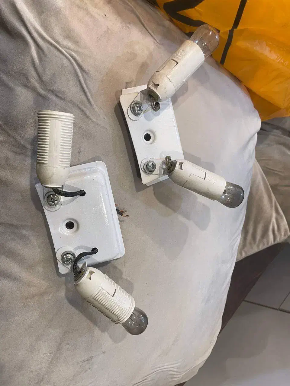 2 عدد دیوارکوب|لوستر و چراغ آویز|تهران, مرزداران|دیوار