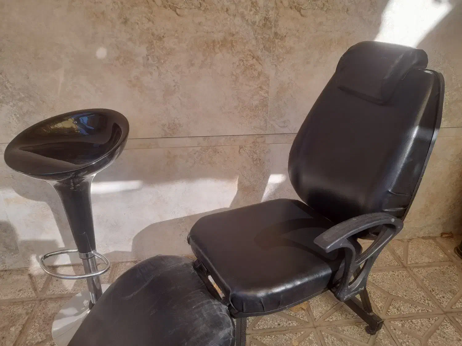 وسیله ارایشگاه|آرایشگاه و سالن‌های زیبایی|کاشمر, |دیوار