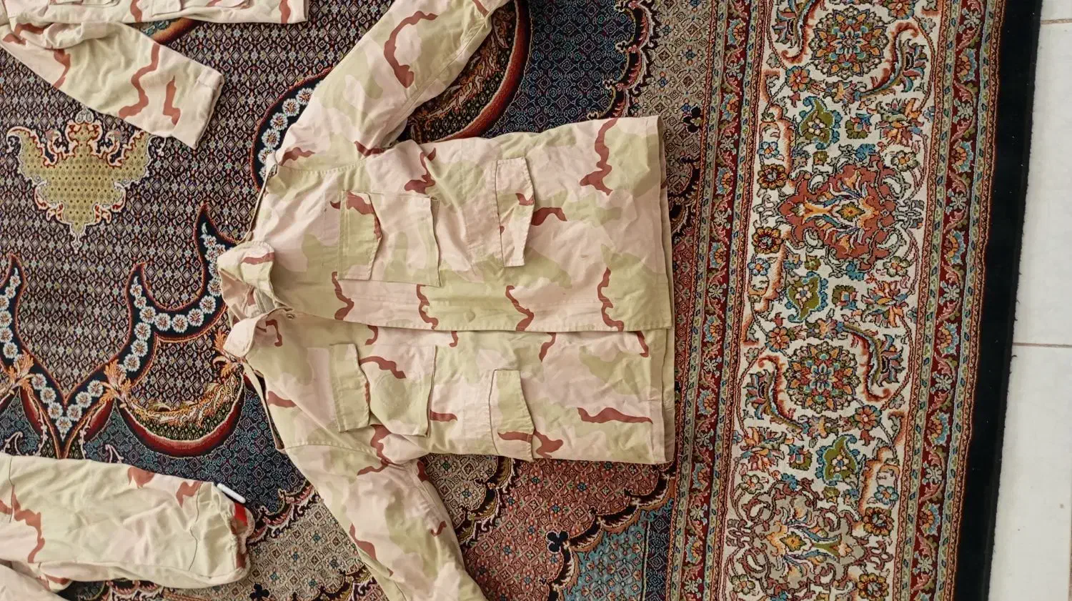 لباس نظامی مستعمل|لباس|بیرجند, |دیوار