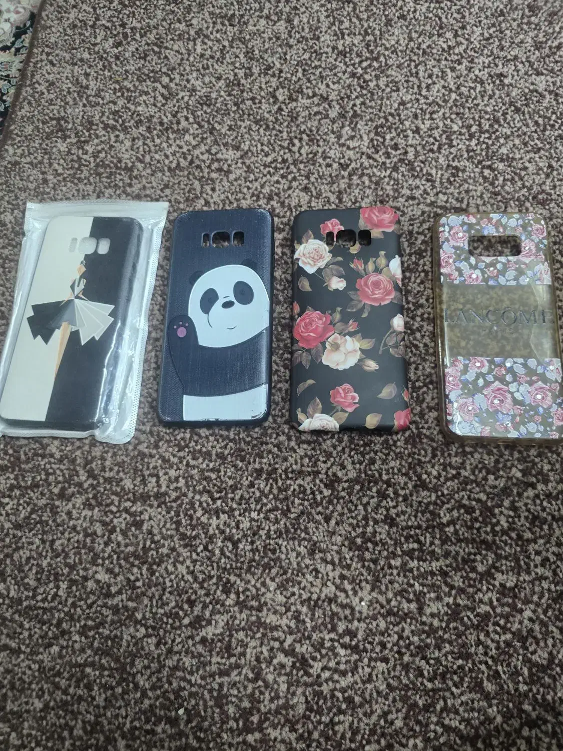 ۸تا قاب باهم ۲۰۰تومن|لوازم جانبی موبایل و تبلت|قم, شهرک مهدیه (مدرس)|دیوار