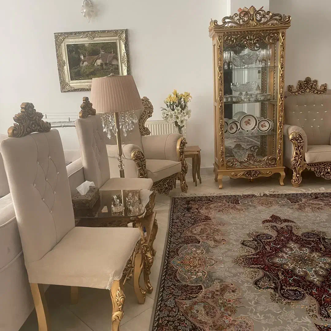 مبل سلطنتی ۷ نفره و نهار خوری۶ نفره و بوفه و ساعت|مبلمان خانگی و میز عسلی|سنندج, |دیوار