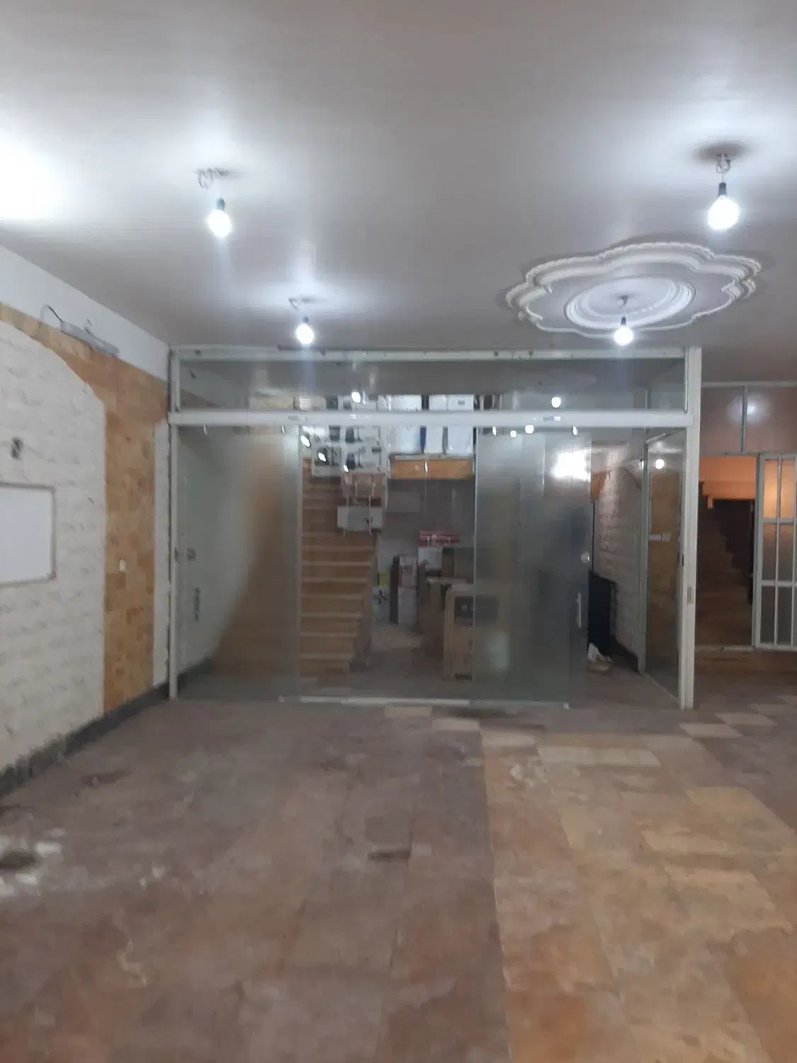 زیرزمین مغازه مناسب هرشغل‌.درمبارک‌ آباد|اجارهٔ مغازه و غرفه|قم, سراجه (۱۵ خرداد)|دیوار