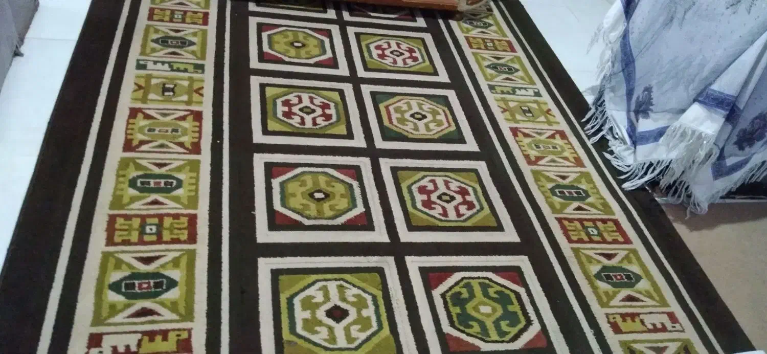 فرش کارکرده|فرش|نیشابور, فردوسی جنوبی|دیوار