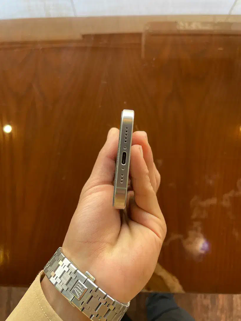 iPhone 15 pro|موبایل|مشهد, طلاب|دیوار